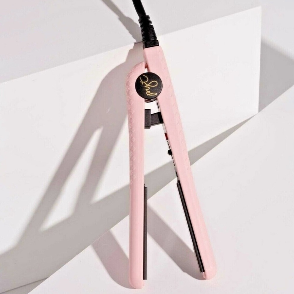 PYT Mini Hair Straightener .5” Ceramic Flat Iron NWOT